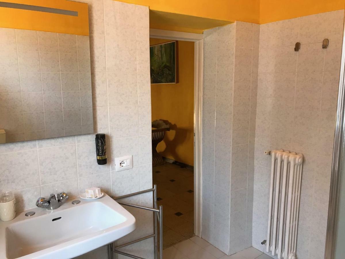 Albergo Antica Lanterna Castelnuovo di Garfagnana Exteriör bild