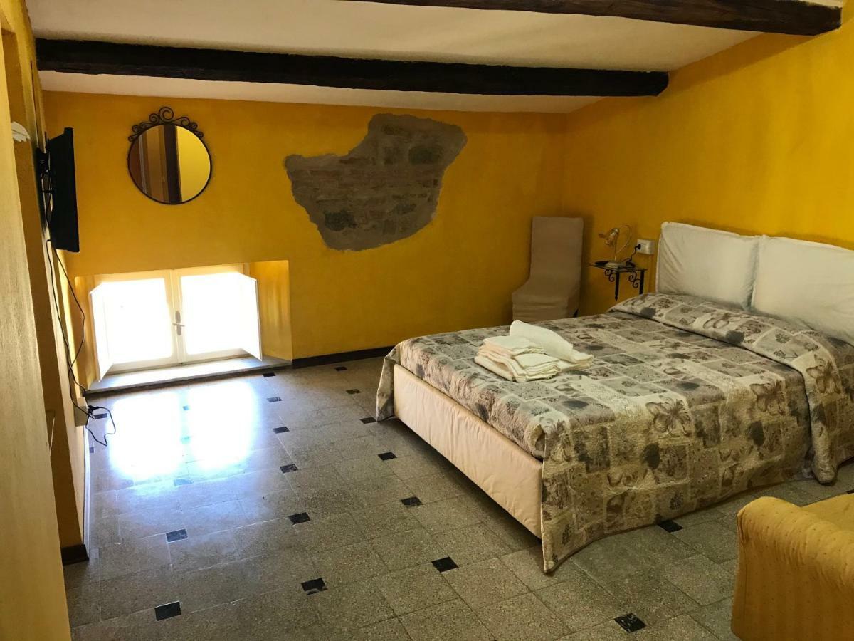 Albergo Antica Lanterna Castelnuovo di Garfagnana Exteriör bild