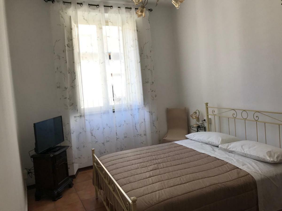 Albergo Antica Lanterna Castelnuovo di Garfagnana Exteriör bild